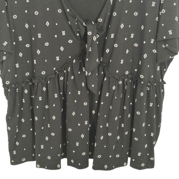 Torrid Vintage Cotton Jersey V-Neck Relaxed Tie Front Top Size Large NWT - Picture 6 of 12